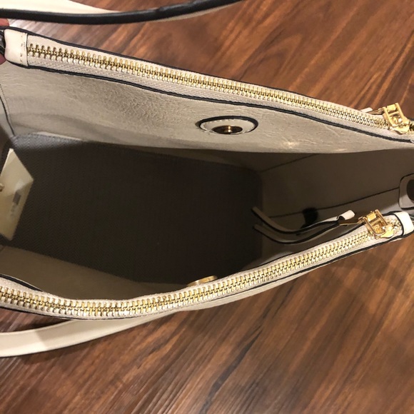 NWT Isabelle Vegan Cream Black Pencil Edge Purse - Picture 4 of 6